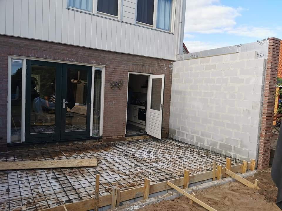 Huis uitbouwen